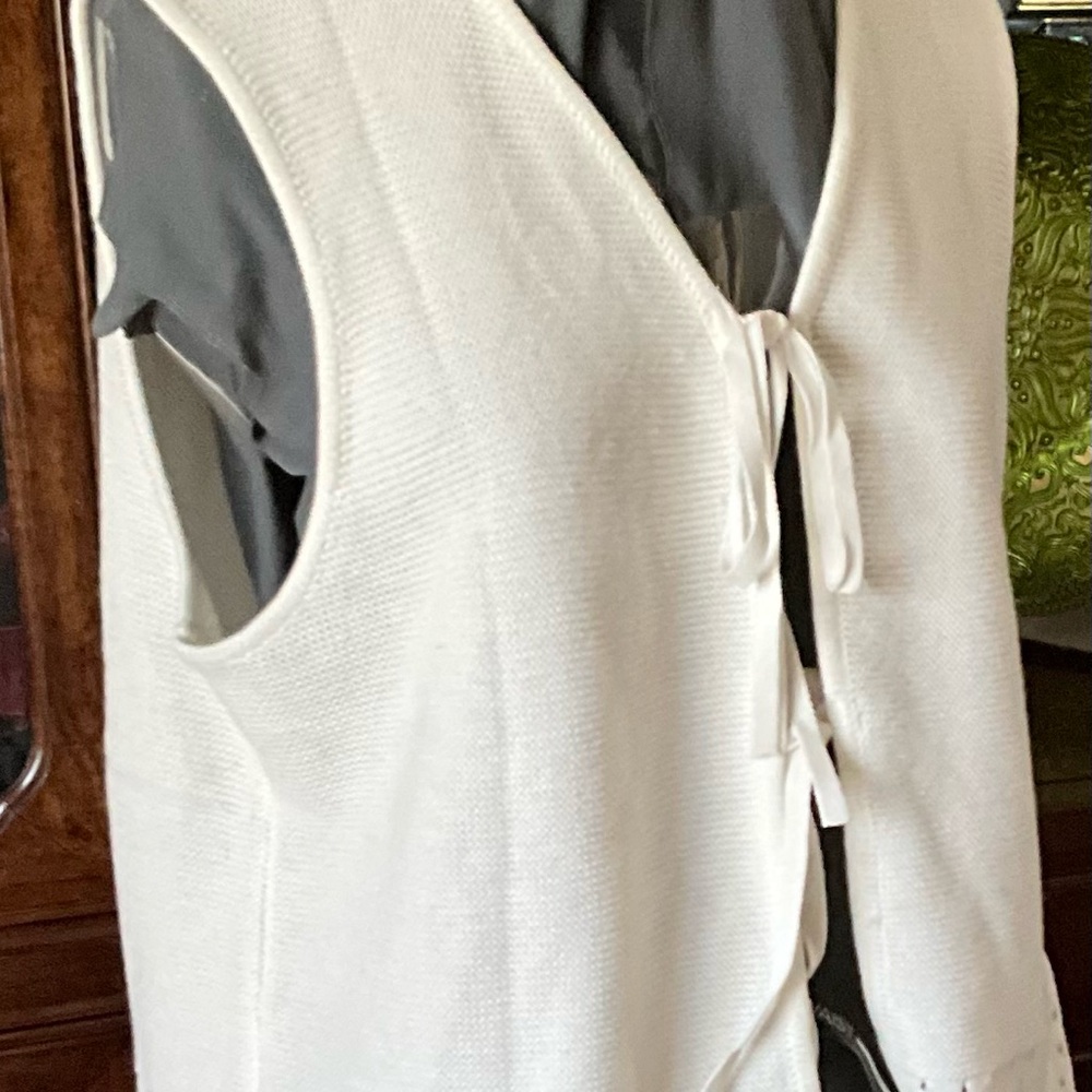 Women’s Cream Knit Tie-Front Vest